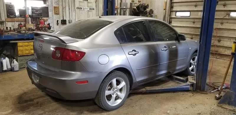 Windshield Glass Without Rain Sensor Fits 04-09 MAZDA 3 1972613 - Image 3 of 4