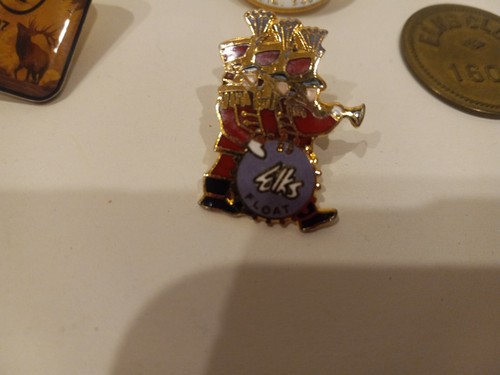 Vintage Elks Lodge BPOE Patch plus Pins and other items - Picture 4 of 8