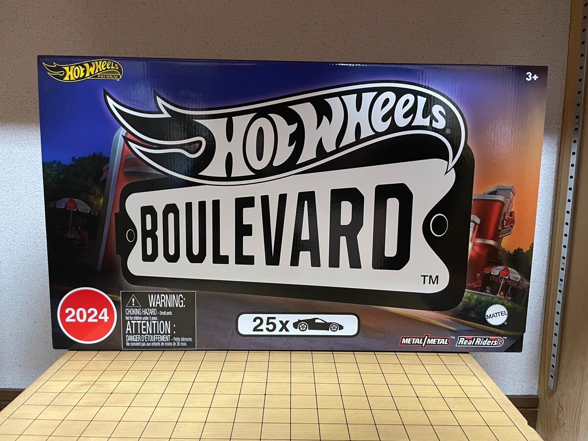 Hot Wheels Boulevard 25-Car Factory Set (Diecast) Mattel HRW96