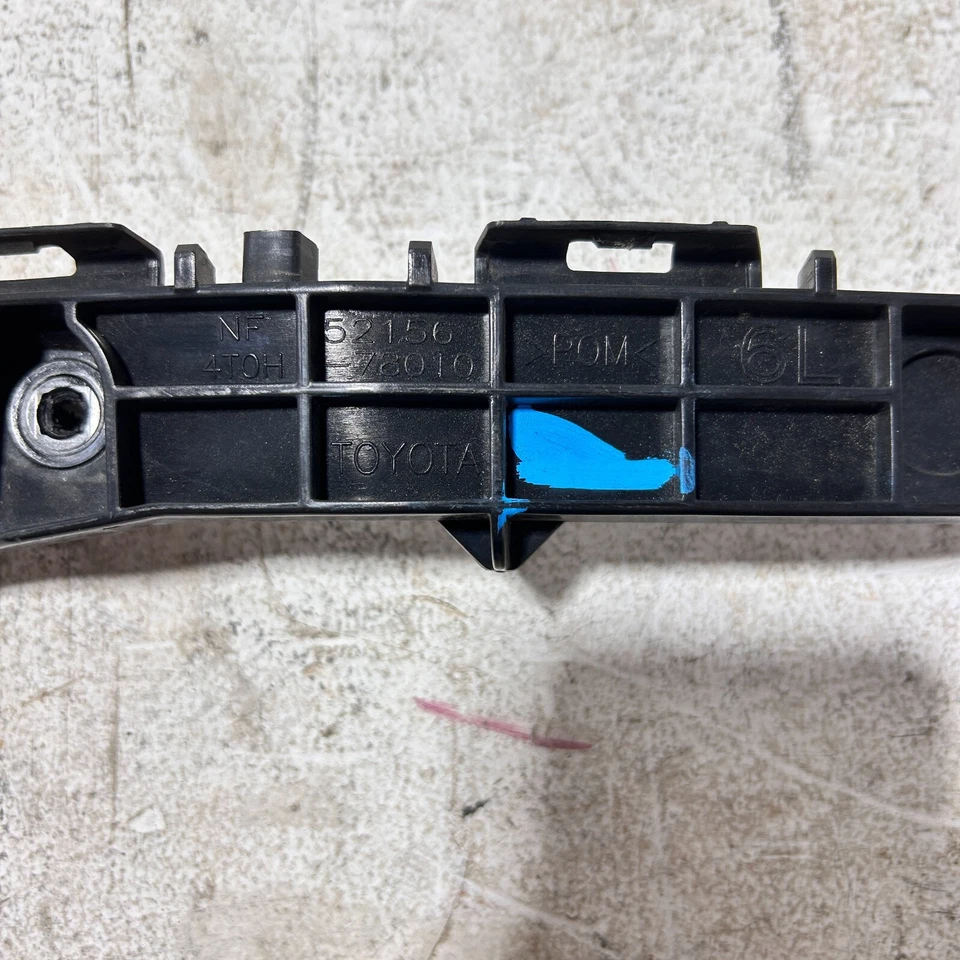 Parachoques trasero izquierdo Lexus NX200T 2015-2017 cubierta del conductor soporte de riel OEM Foto 4 de 4