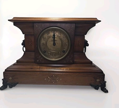 E Ingraham 8 Tage Mantel Tischuhr Löwenfuß Glas Messing Zahl mechanisch