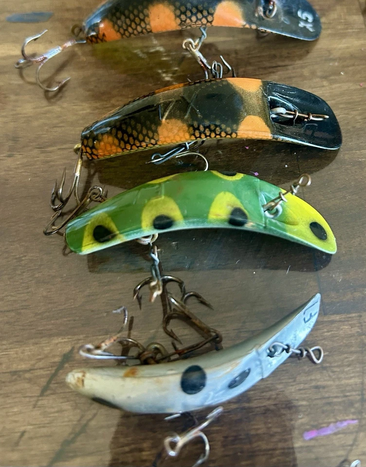 Lote de 22 señuelos de pesca vintage. Flat Fish Russelure JC Higgins Craftsman Foto 4 de 4