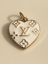 Louis Vuitton Zipper Pull Button Stamped Charm