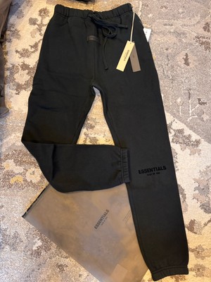SIZE M BRAND NEW Fear of God Essentials Stretch Lim Sweatpants 100% Authentic