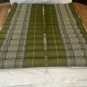 Leewadee Foldable Floor Mattress Japanese Roll Up Futon Tatami Mat Kapok 33X28