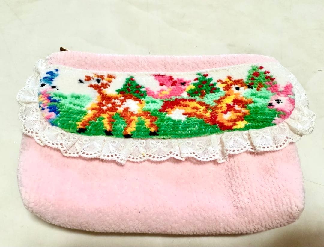 FEILER Animal Pattern Tissue Pouch Case Frill Pin… - image 1