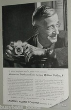 1959 KODAK RETINA REFLEX S advertisement, with Karsh photo of Vannevar Bush