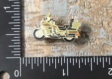 Vintage HONDA GOLDWING Motorcycle Motorbike Lapel Hat Pin Badge Metal