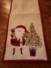 Santa Claus W Jingle Bells Christmas Table Runner