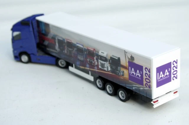 沃尔沃 Fh 16 Gl - 卡车特殊型号 Iaa Transportation 2022,限量 100 件 — 第 2/4 张图片