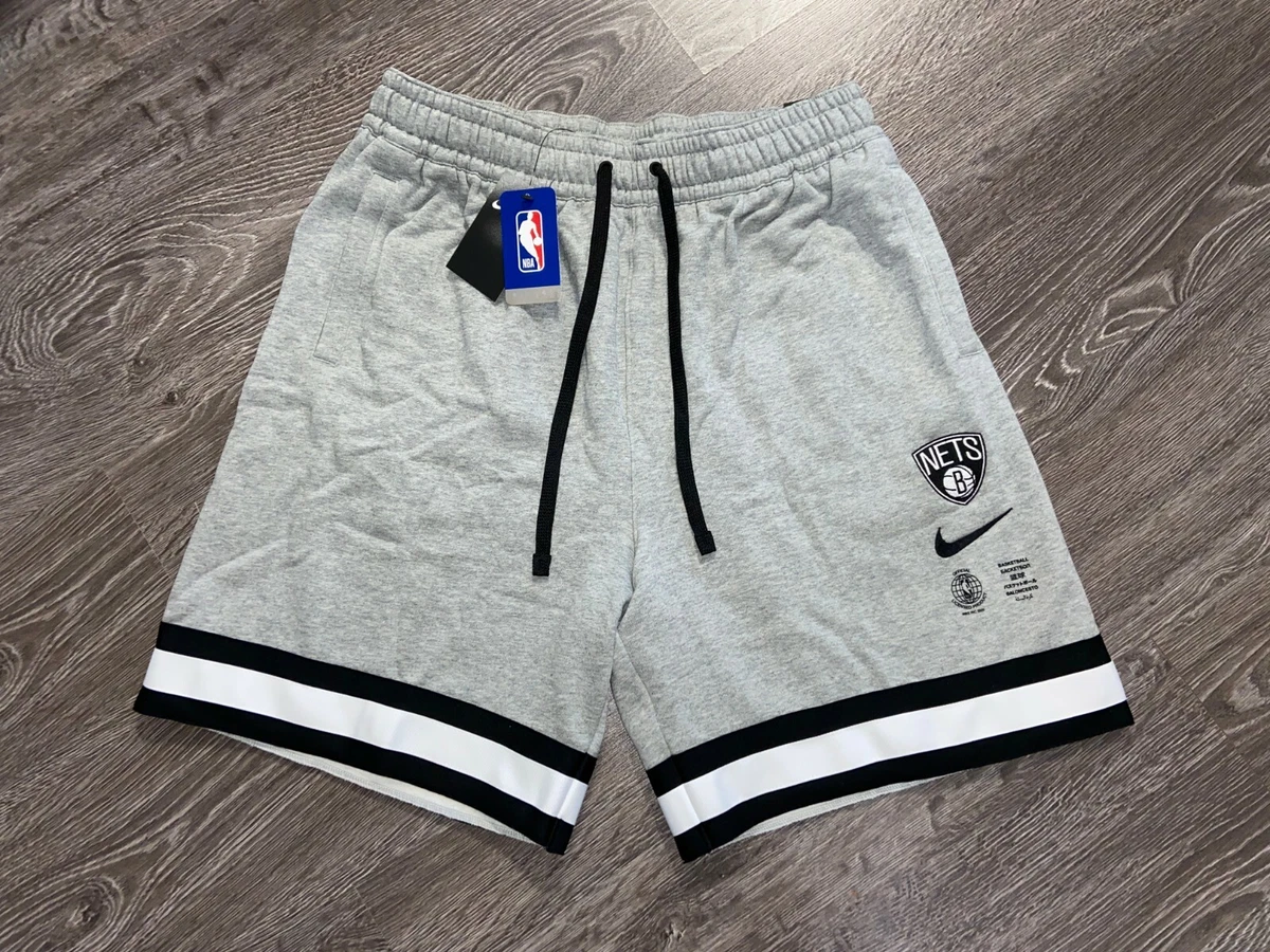 Nike Brooklyn Nets Courtside Men's Nike NBA Fleece Shorts. Nike.com