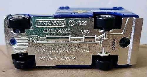 MATCHBOX - RIDGE, NY 1996 BLUE FORD AMBULANCE - LOOSE - Picture 6 of 7
