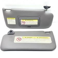 1997-2004 Nissan Pathfinder Infiniti Qx4 Sun Visor Set Gray Oem Vinyl Mirror 1997-2004 Nissan Pathfinder Infiniti Qx4 Sun Visor Set Gray Oem Vinyl Mirror