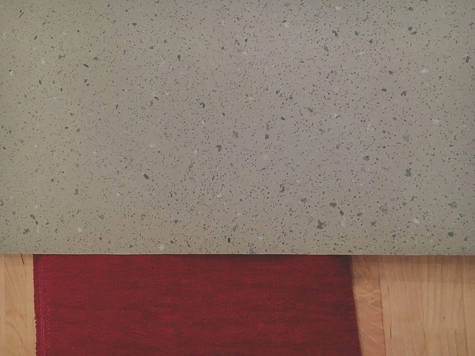 Papel pintado vintage verde moteado de Clarence House Foto 2 de 2