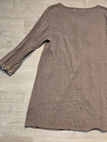 Urban Mangoz Women's Brown Embroidered/Beaded Tunic Top Size Medium - Picture 10 of 12