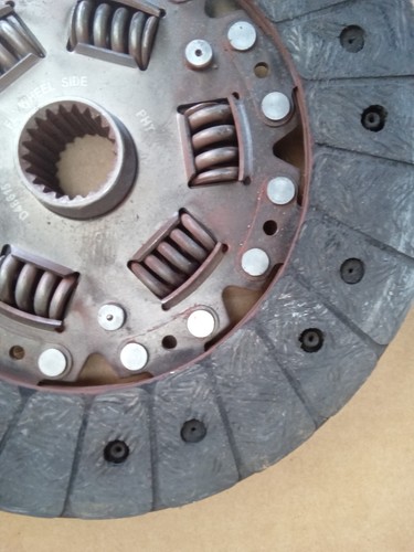 1995-2004 TOYOTA TACOMA CLUTCH PRESSURE PLATE AND DISC - OEM - Picture 14 of 24