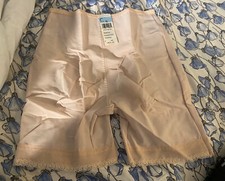 NWT-VTG Vassarette Second Glance Panty Girdle Lace Edge Shapewear, size M-Nude