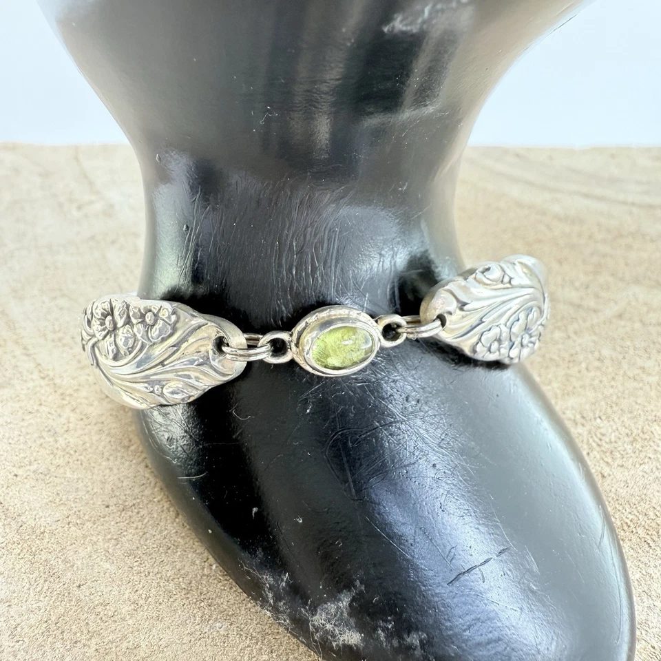 Artisan Sterling 925 Spoon Bracelet Green Tourmaline Cabochon Magnetic Clasp - Image 4 of 4