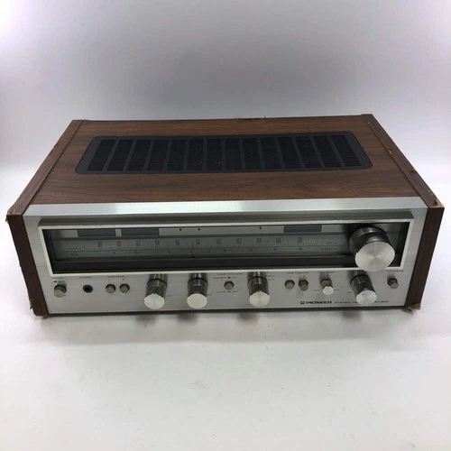 Pioneer SX-680 Stereo Receiver Vintage 1970s AM/FM Tuner Hi-Fi Audio Amplifier