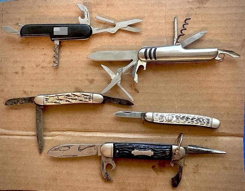 Lot Of 5 Multitool And Utility Pocket Knifes All In Good Condition