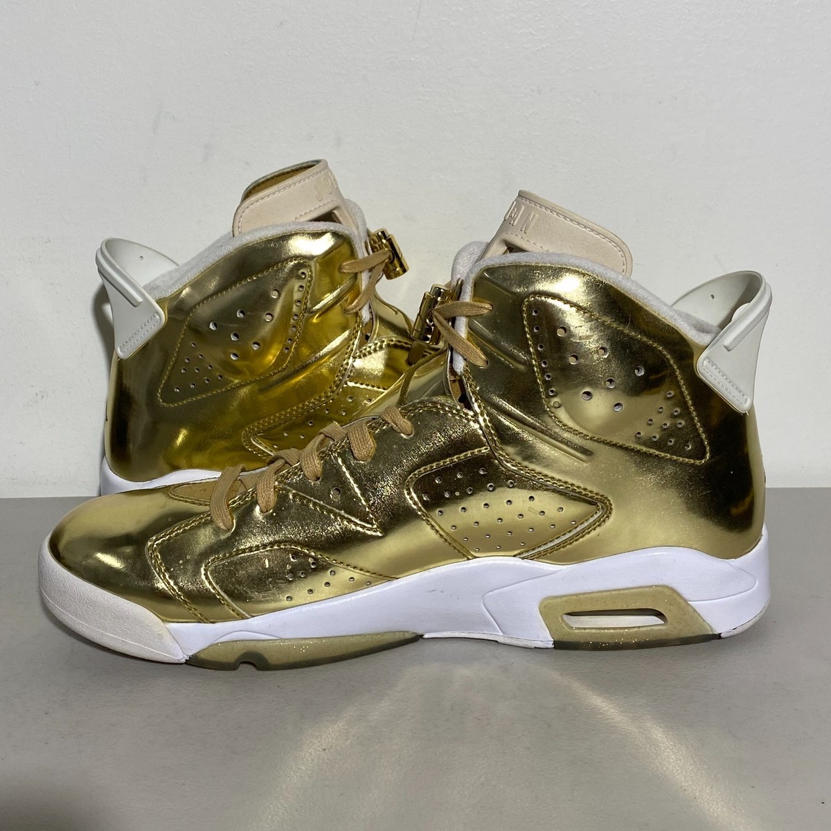 Size 12 - Jordan 6 Retro Pinnacle Metallic Gold 854271-730 Ships