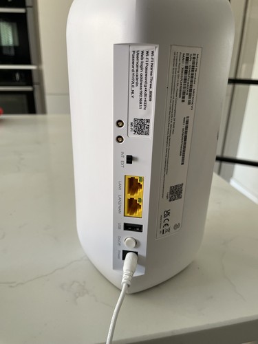 Hub de banda ancha para el hogar Zyxel NR5103EV2 5G - Imagen 3 de 7