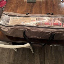 Gander Mtn Jack Rabbit 4-5 Person Tent  In Go...