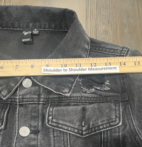 Windsor Brand Ladies Crop Jean Jacket~Sz M~Distressed Destroyed Black w/Pockets - Picture 5 of 10