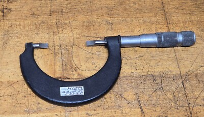 Brown and Sharpe Blade Micrometer 1-2  Made In USA 