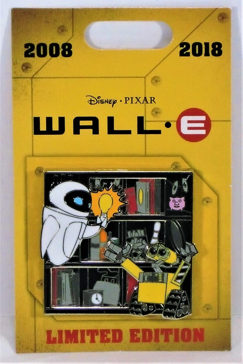 Wall-E Disney Theme Park Pins, Patches & Buttons (1968-Now