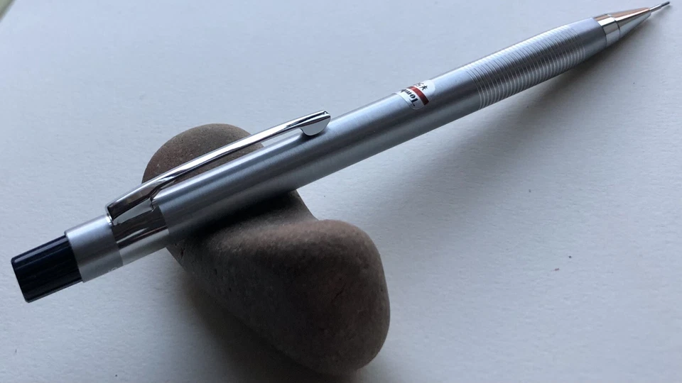 复古 TOMBOW 500 机械铅笔 0.5 毫米铅贴纸 NOS 精密金属日本 — 第 4/4 张图片