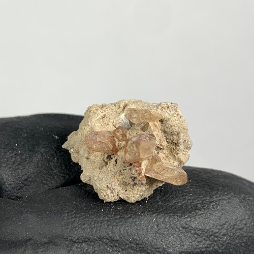 LOT RED/CHAMPAGNE TOPAZ W/RUTILE CRYSTAL CLUSTER ON MATRIX - POTOSI, MEXICO - Picture 19 of 22
