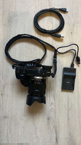 Sony Alpha NEX-7K 24.3MP Digitalkamera - Schwarz (Kit mit OSS 18-55mm Objektiv) - Bild 2 von 15