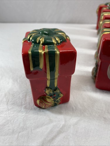 Vintage Set Of 6 Christmas Gift Box Napkin Holders Green Bow With Santa Napkins - Picture 3 of 9