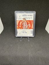 2021-22 Panini Chronicles Contenders La Liga /389 Iker Muniain #CA-IMU Auto