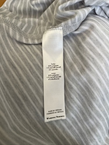 Lucy Tech Tee M Gray and White Stripe - Picture 6 of 7