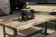 Smittybilt 10.6C FM Dual Head Portable Compressor with Bag 2782