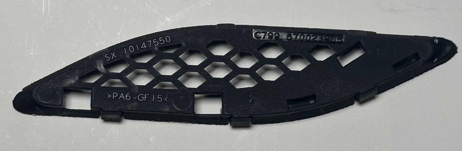 2014-2019 MASERATI LEFT DRIVER SIDE FRONT FENDER VENT GRILL TRIM 670023905 OEM