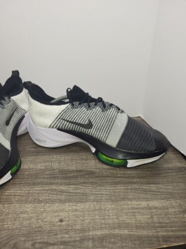 Men's Nike Air Zoom Tempo Next% Flyknit Black/White-Volt Size 14 CI9923 001 - Picture 3 of 10