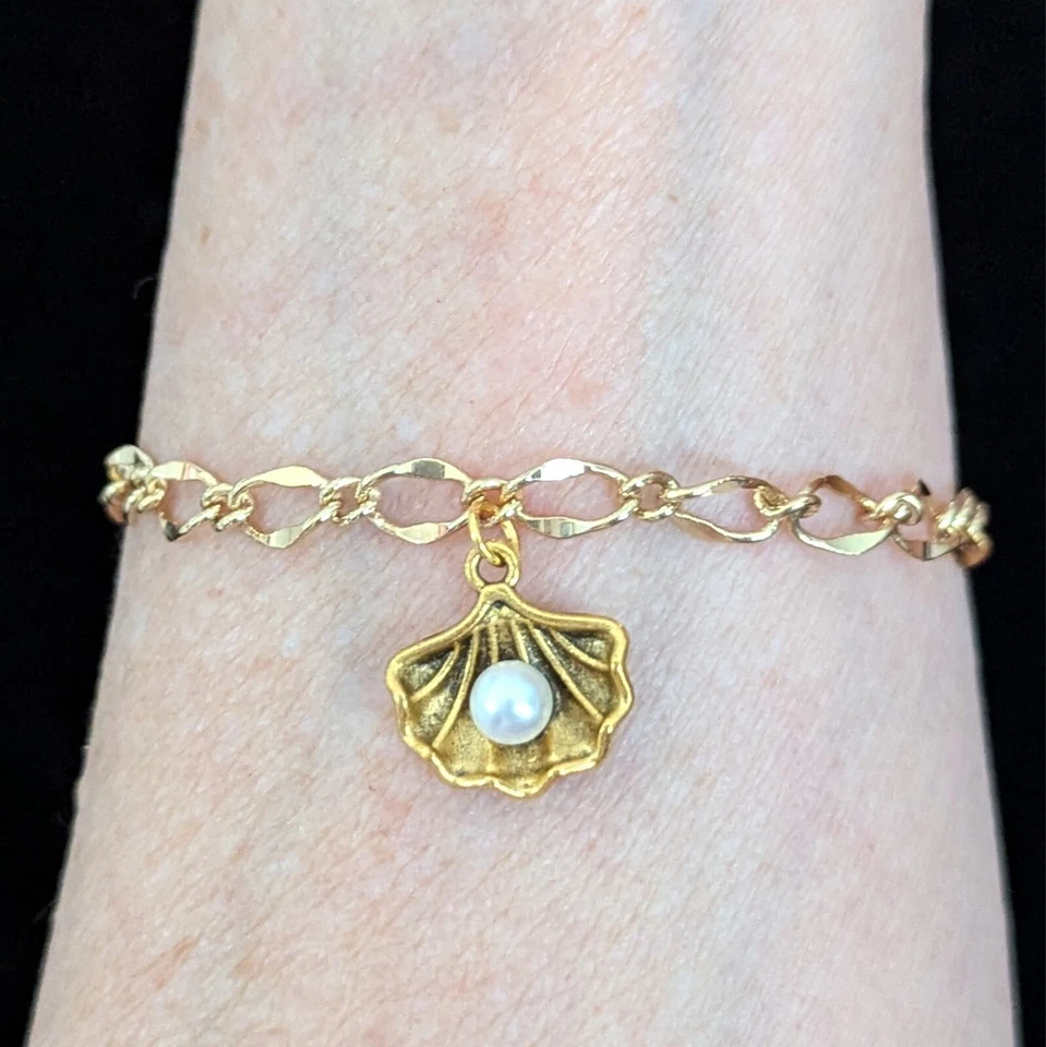 Pulseira Berloque Concha de Vieira Pérola Falsa Delicada Verão Praia Natureza Joias 7" - Imagem 4 de 4