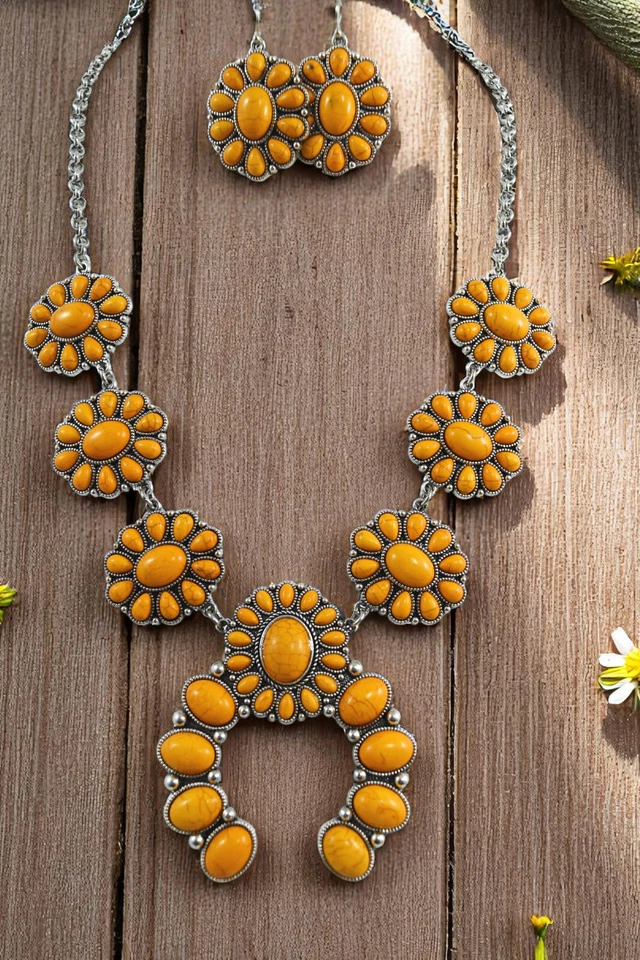 Conjunto de colar e brincos de pedra turquesa falsa amarela flor de abóbora - Imagem 2 de 4