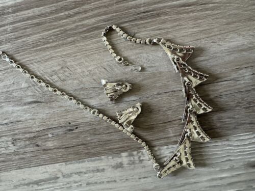 PENNINO Vintage Sparkling Clip-On Earrings Necklace Set Necklace - Picture 13 of 18