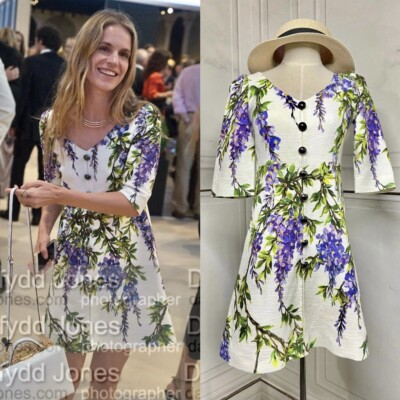 RARE $2,250 Dolce & Gabbana Wisteria White Buttoned Mini