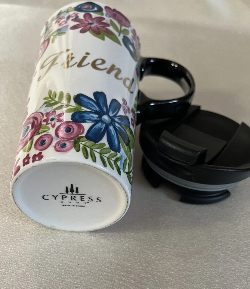 "Taza de viaje de cerámica Cypress Home Friends con tapa 7"" T para beber" Foto 4 de 4