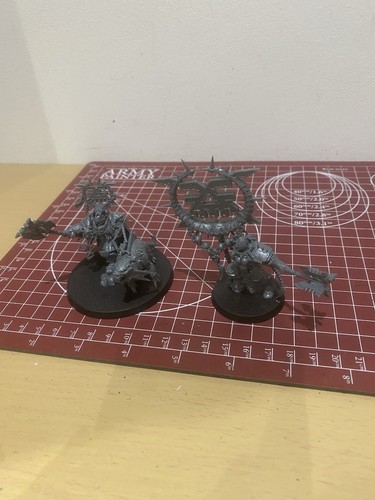 Age of Sigmar Mighty Battles In An Age Of Unending War Stormacast + Khorne Army - Picture 6 of 20