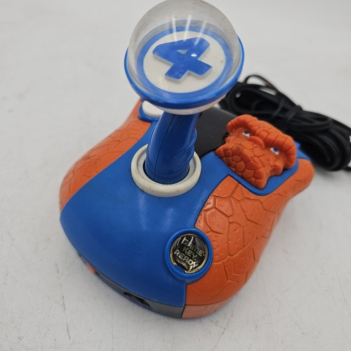 Fantastic 4 The Thing Plug N Play Videogioco TV di JAKKS Pacific 2005 Testato - Foto 6 di 17