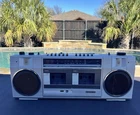 VINTAGE 1980’s Sanyo M-W1 AM/ FM Dual Band Stereo Cassette Radio Boombox