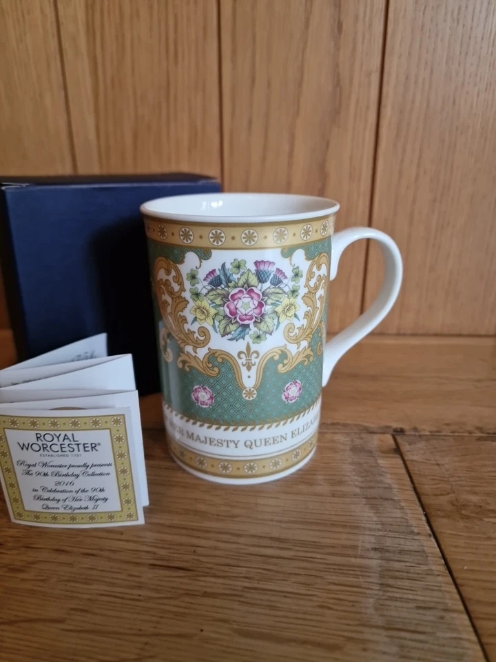 Royal Worcester Vintage Floral Queen Elizabeth II 90th Birthday Mug with Box  - Image 3 of 4