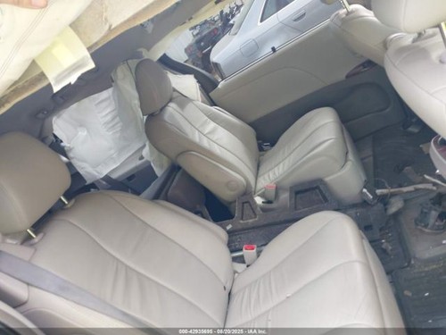 SIENNA 2014 Transmission Shift 2036267 - Picture 9 of 12