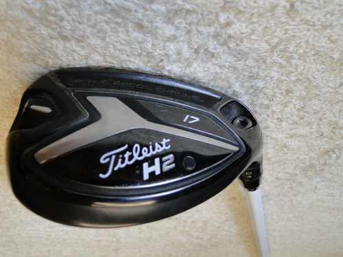 TITLEIST H2 818 17 DEGREE HYBIRD